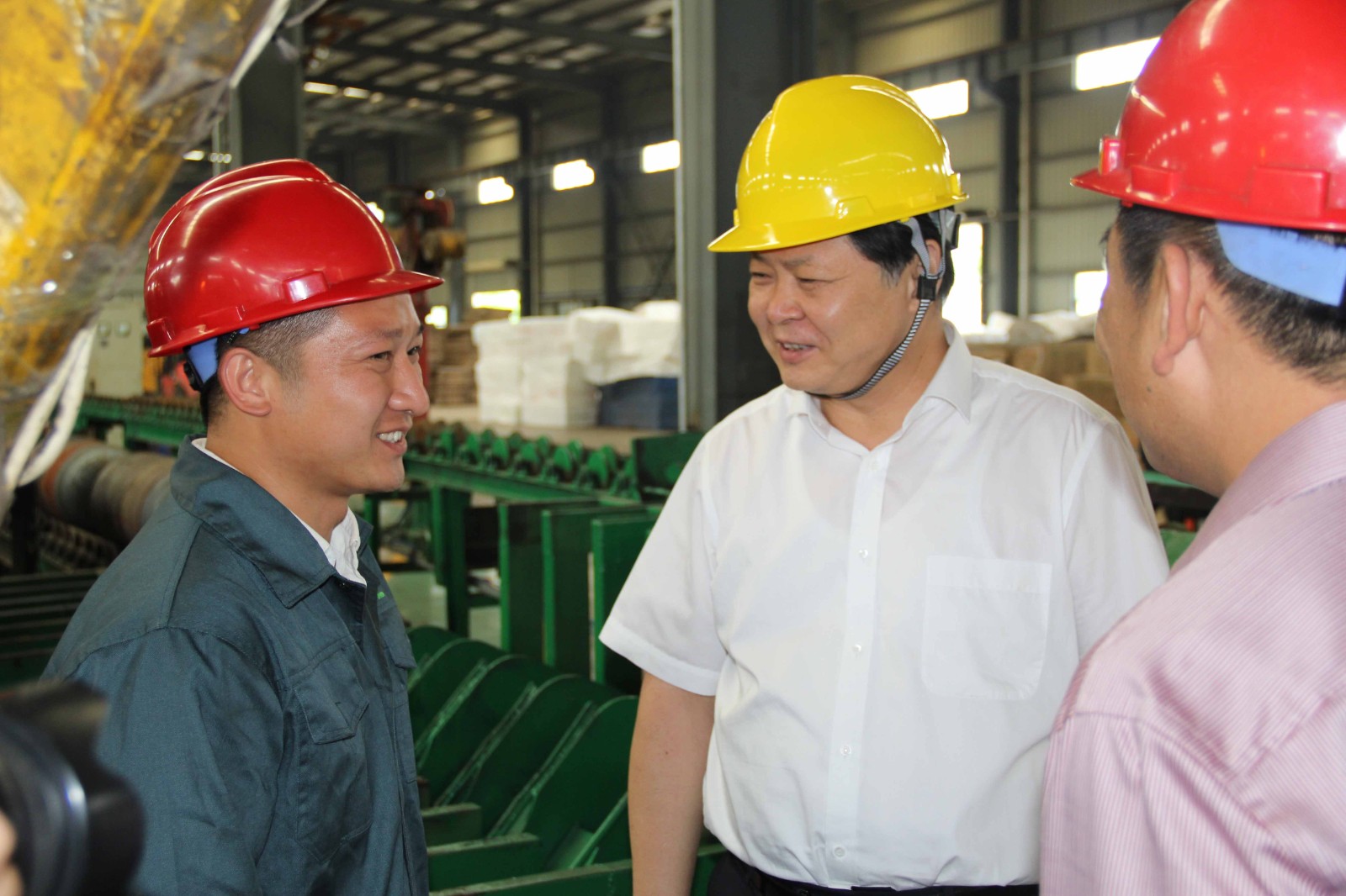 The deputy governor of Anhui Province and his delegation visited our company to inspect and guide the work