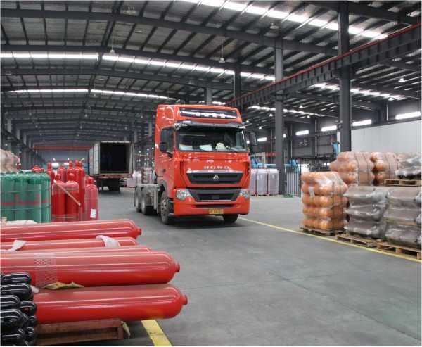 Warmly celebrate the successful export of seamless cylinders to Argentina