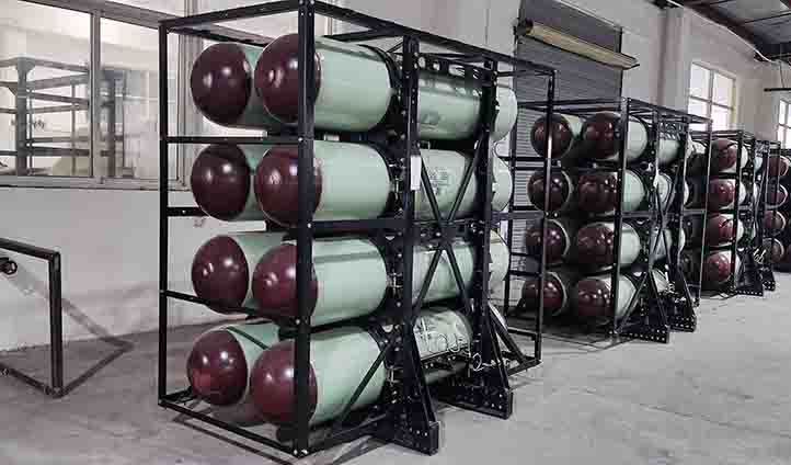 What is type 2 CNG cylinder?